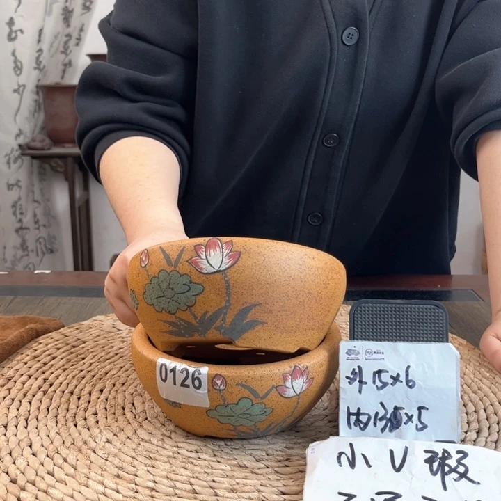 紫砂花盆微瑕两只0126