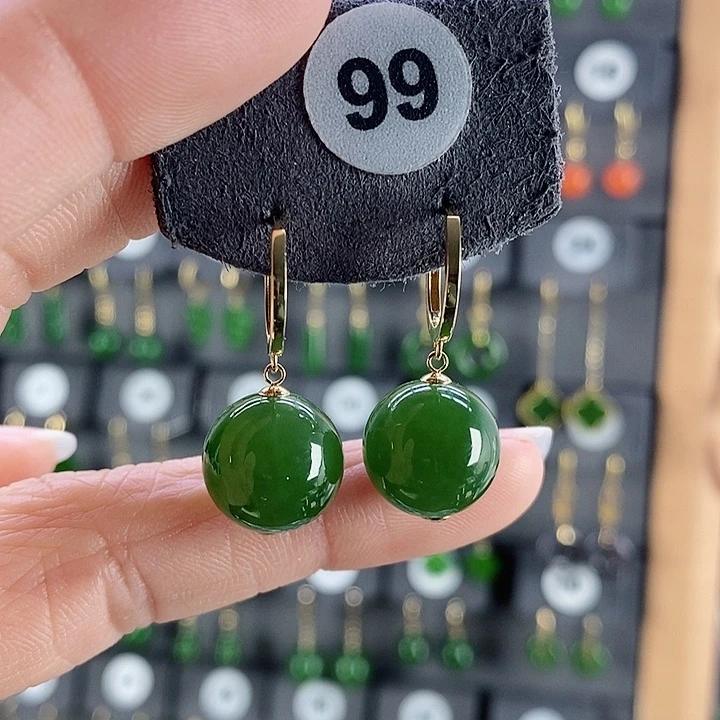 和田玉耳饰18K金镶嵌