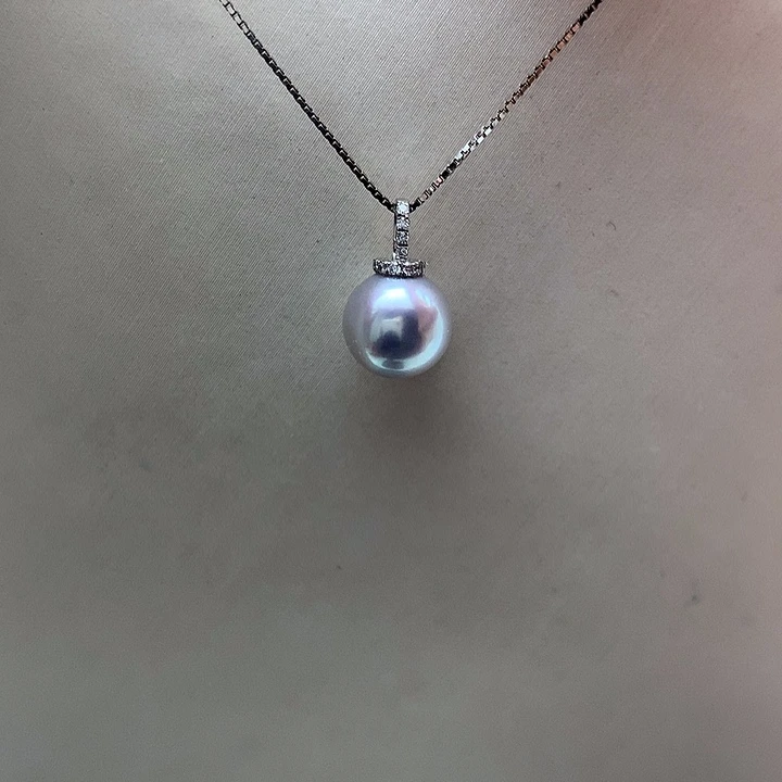 吊坠(赠链)18K金镶嵌海水珍珠8.5-9mm真多麻奶嘴