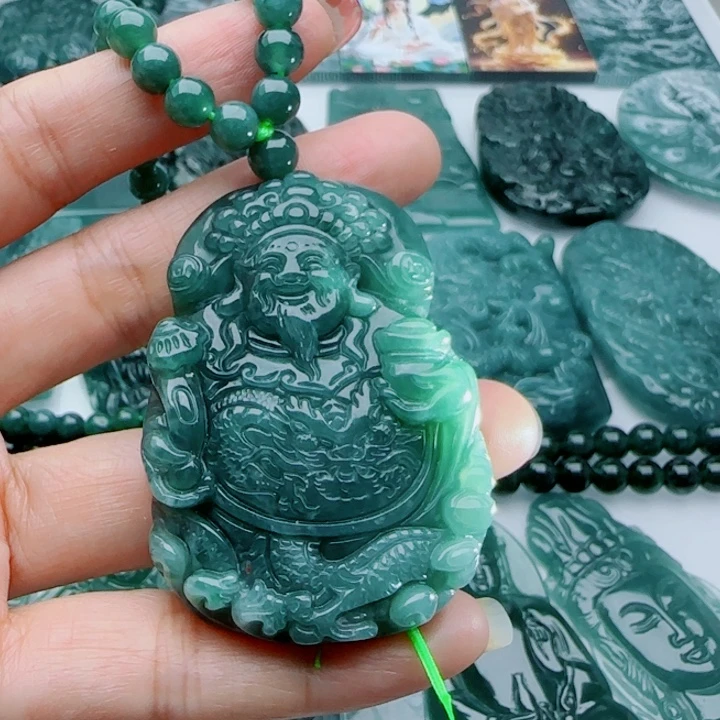 翡翠未镶嵌颈饰多样性发货天然A货翡翠