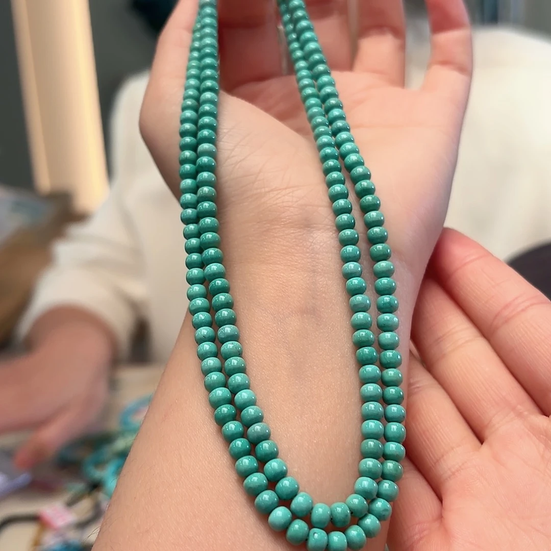 绿松石未镶嵌颈饰