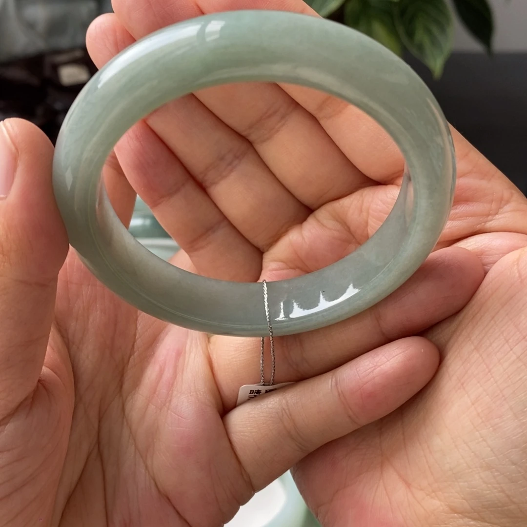 翡翠未镶嵌手镯天然