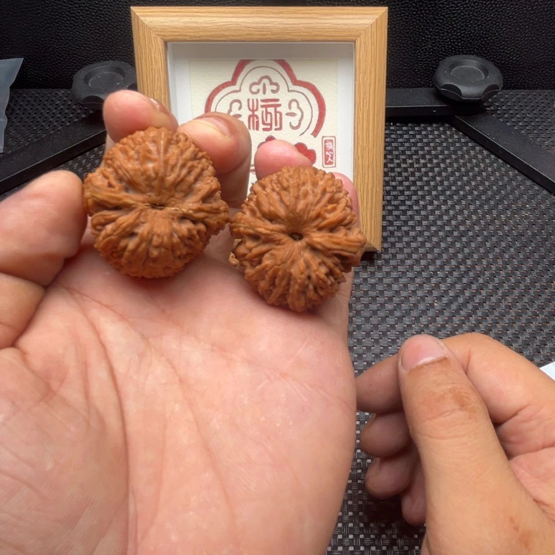 吊坠文玩核桃C****狼大蒜头35全