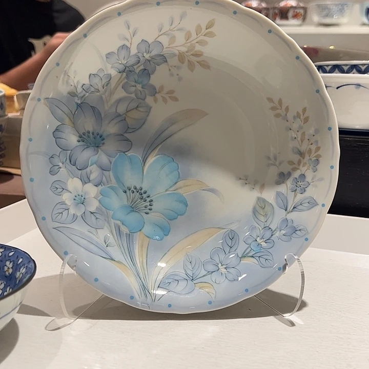 浅***～瓷花花又大又深盘子一个超美