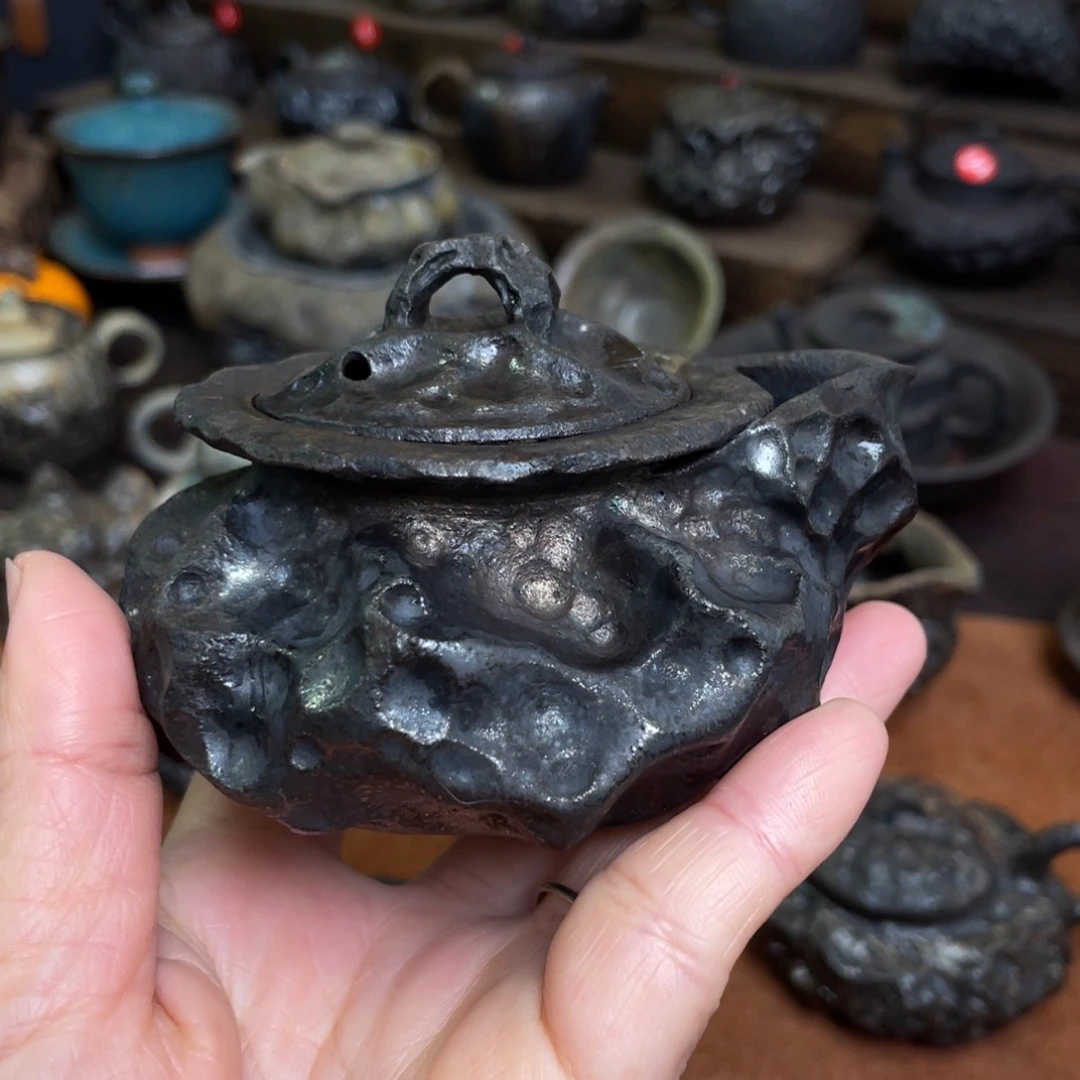 壶手捏太湖石肌理金属彩柴烧宝瓶