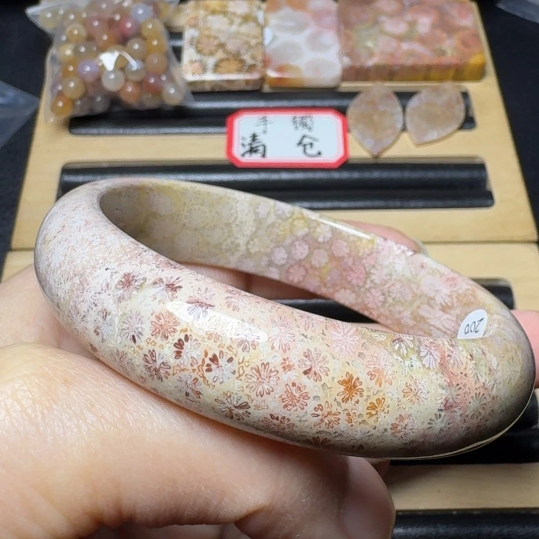 硅化玉60紫红粉绿小花未镶嵌