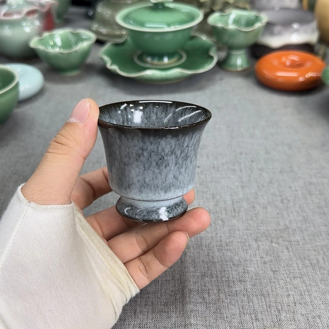 茶器黄先生 正在放福利
