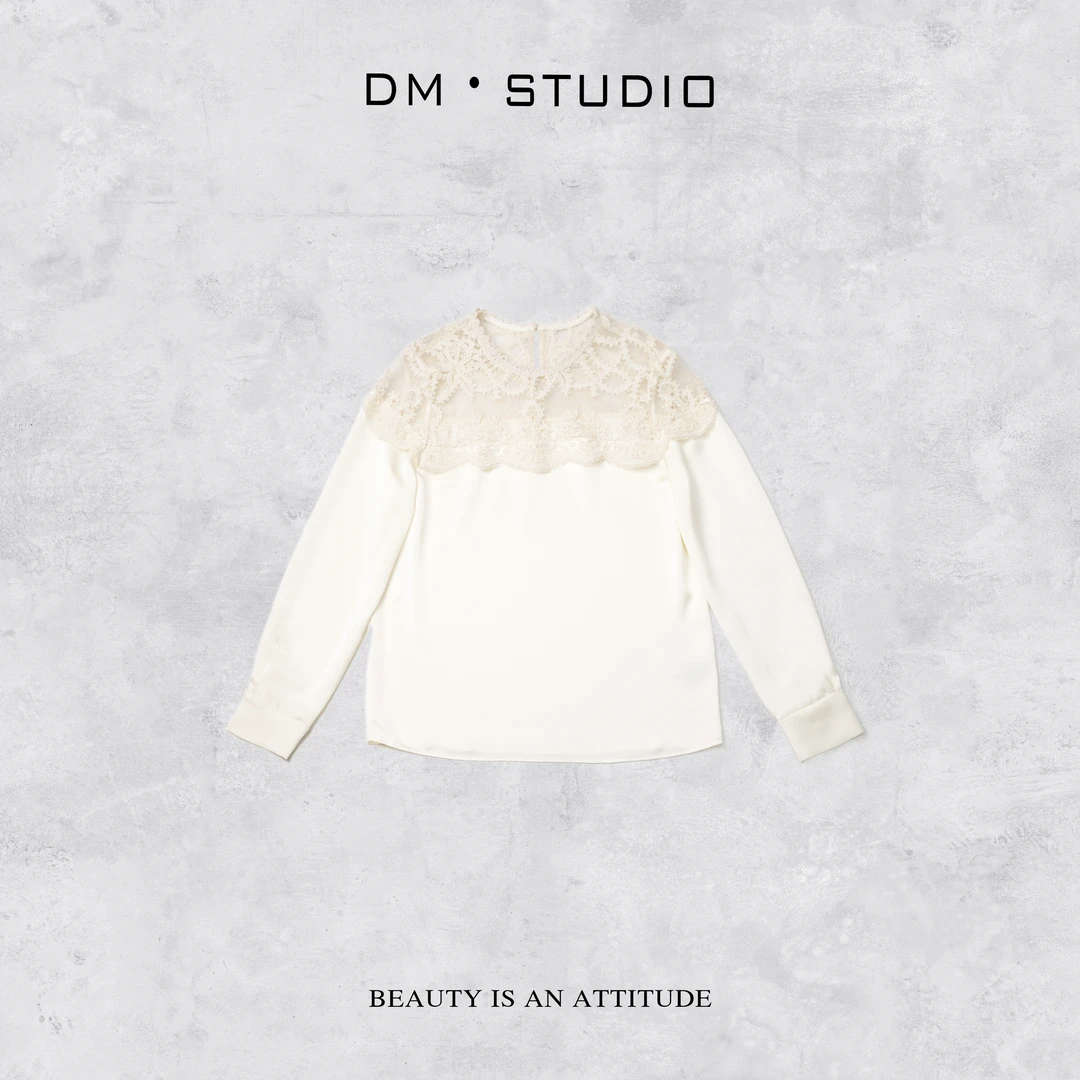 DEDM-DM•STUDIO/气质静奢法式设计拼接蕾丝圆领珍珠扣上衣（2933）