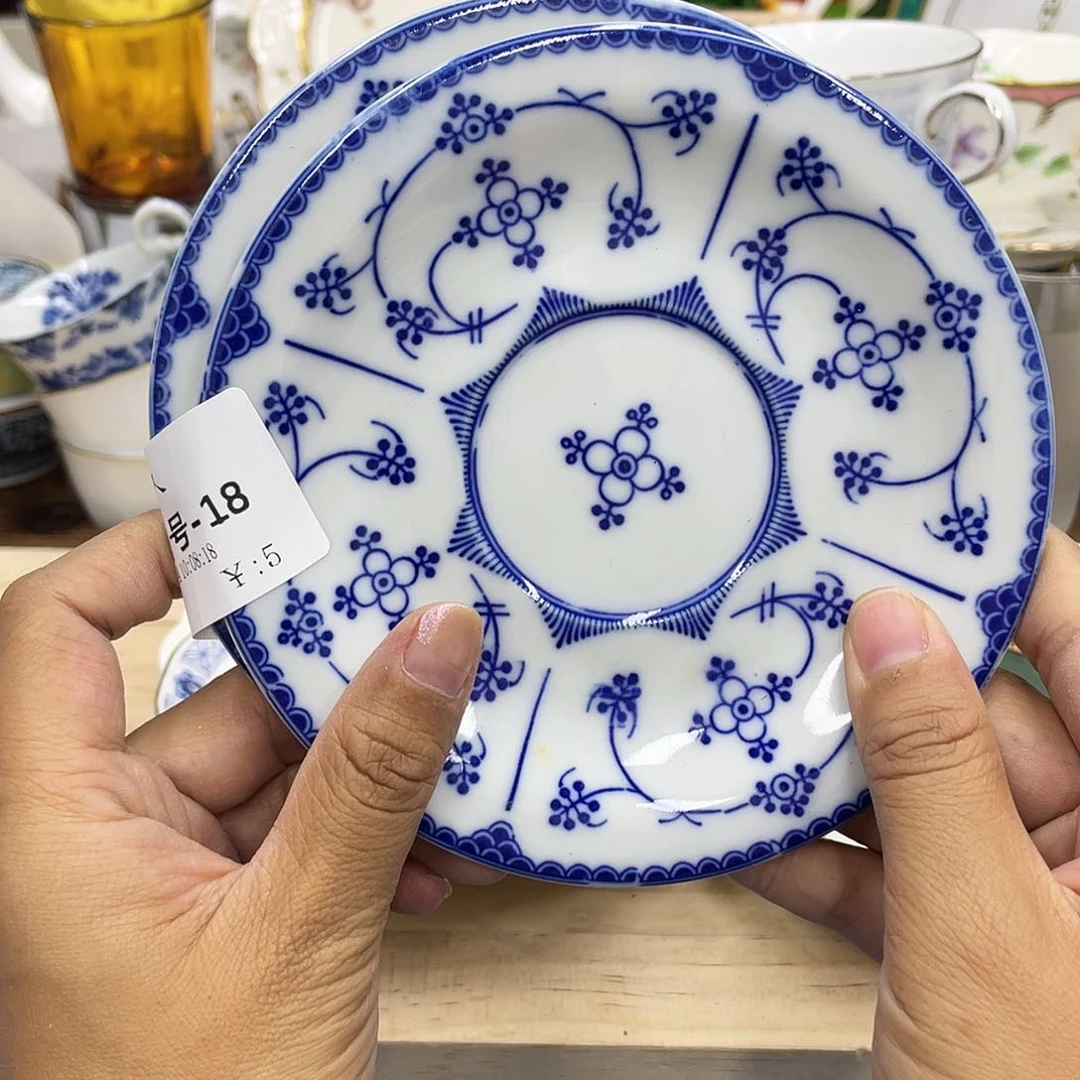 鹿屋家的美丽咖啡杯追*人