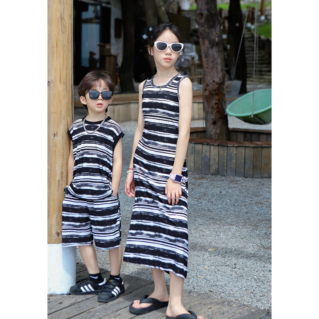 【现货】伟伟同款【无拘无束】2025夏季新品男女童背心裙套装WW0789