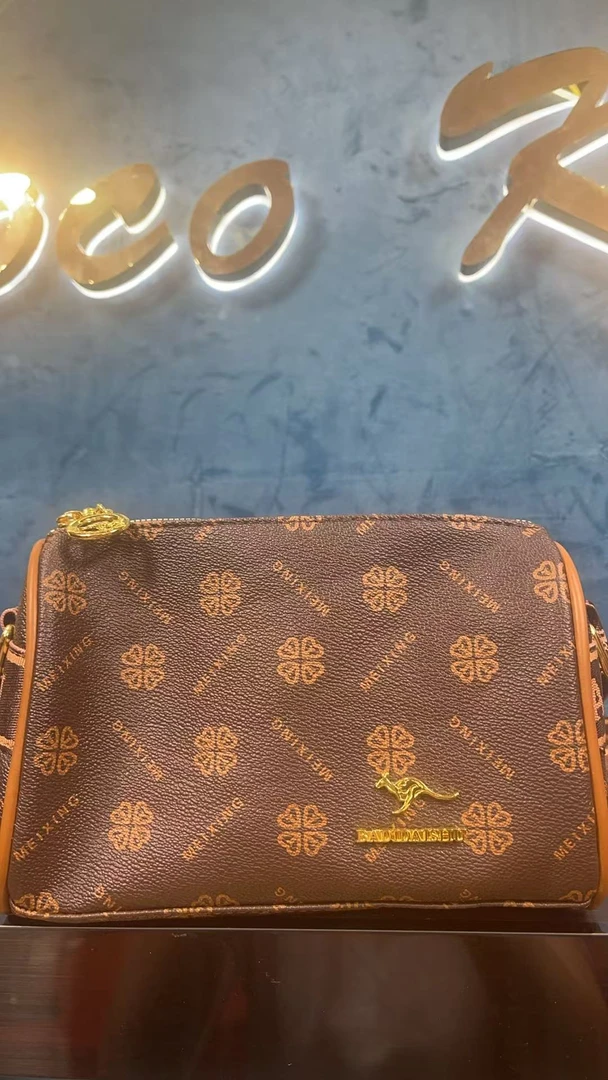 （亮牌灯点关注才可以拍）单肩斜手提包气质手提包肩包经典轻奢时尚