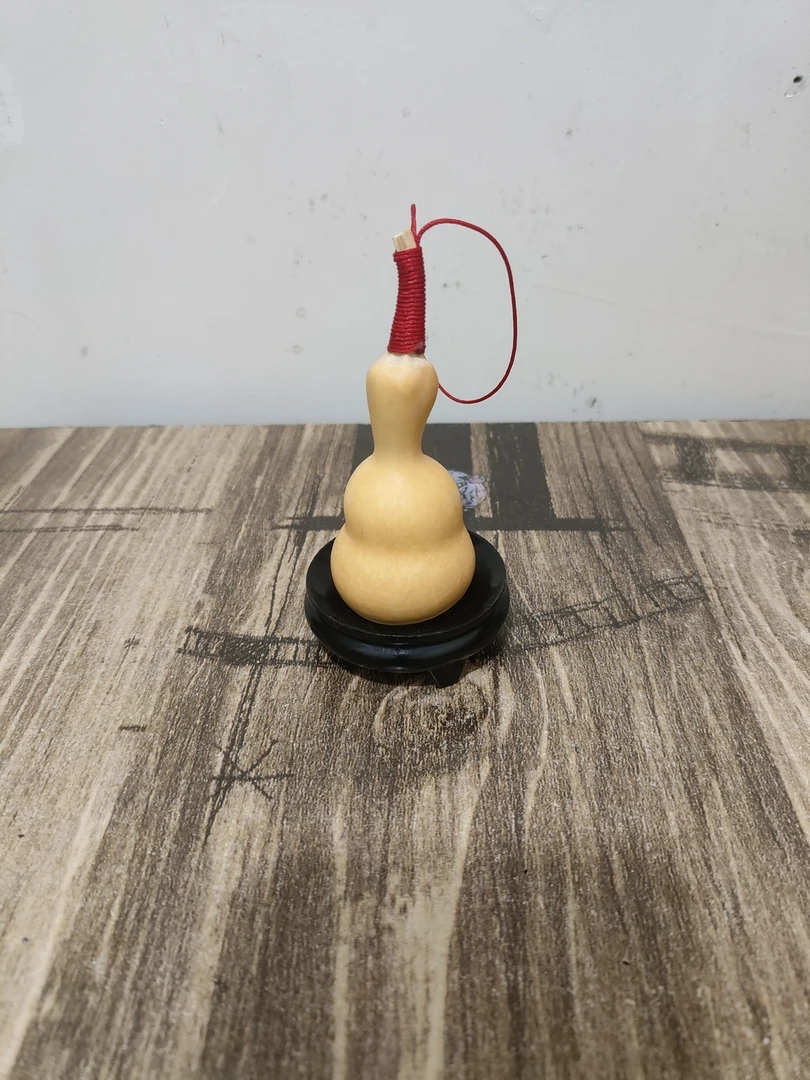 精品手捻小葫芦手把件可用于文玩盘玩与客厅摆件