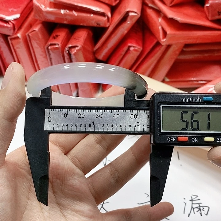 翡翠手镯未镶嵌216