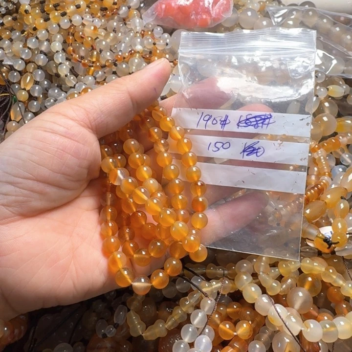 玛瑙/玉髓颈饰未镶嵌?****190