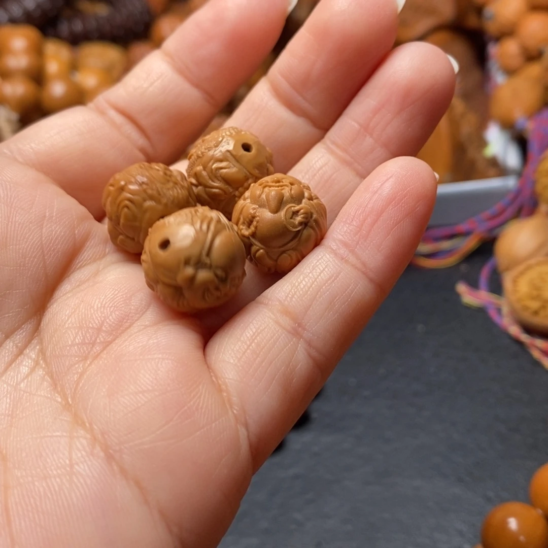 吊坠猴头核桃猴头