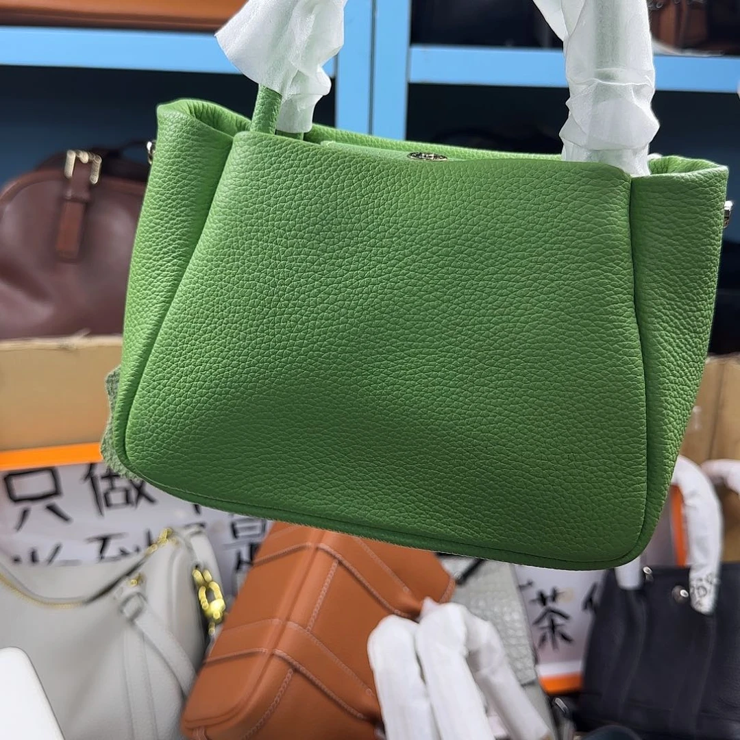 黄牛皮（革）头层牛皮山羊皮（革）