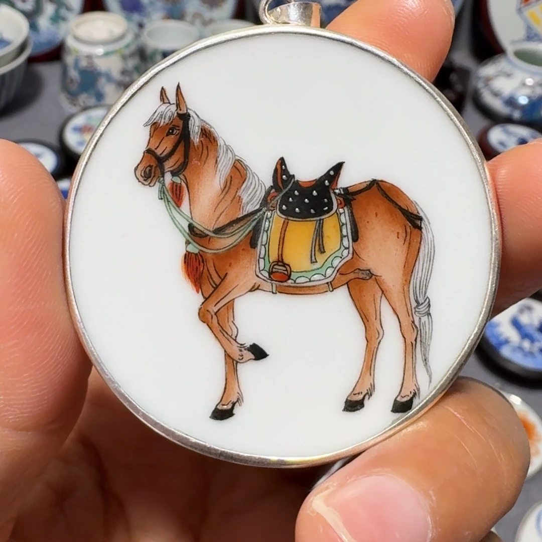 瓷片龍*马挂件一个