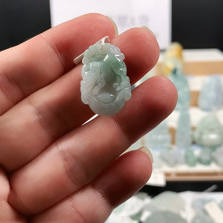 吊坠(不含链)未镶嵌翡翠46生肖牛