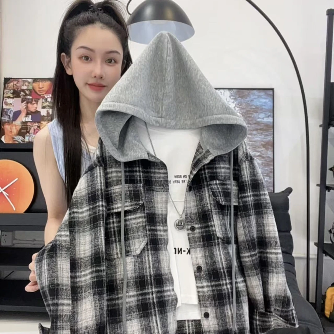 男童外套2025秋季新款韩系格子儿童上衣中大童时尚连帽秋装