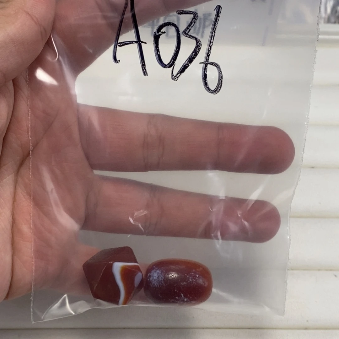 合金颈饰玛瑙/玉髓浮****W