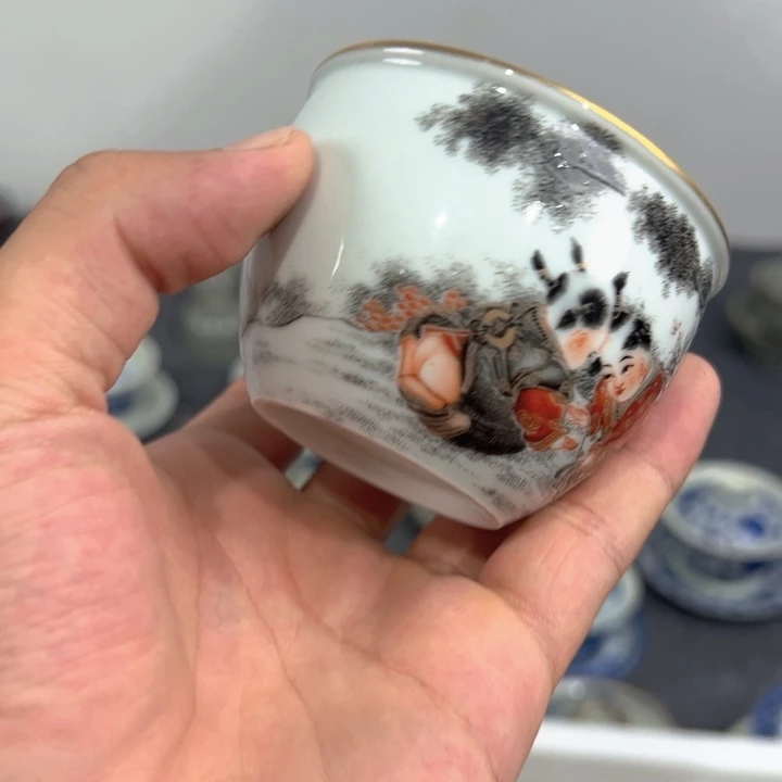 高白泥百子图刚杯