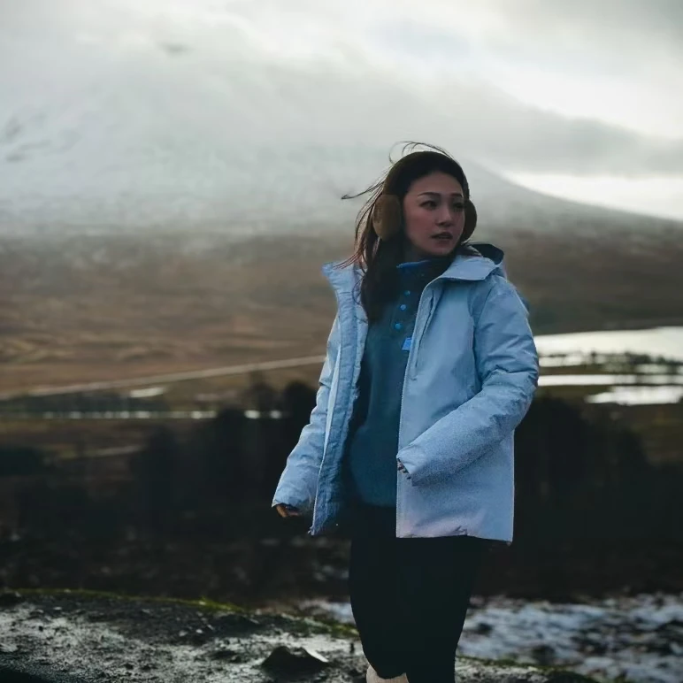 D  | | 户外连帽防风防水耐磨保暖透气羽绒服冲锋衣-H11