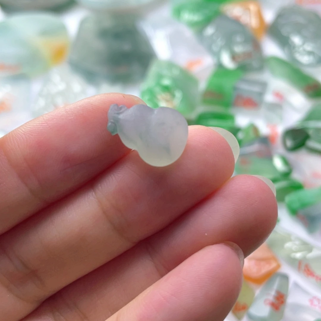 未镶嵌定制翡翠天然缅甸翡翠