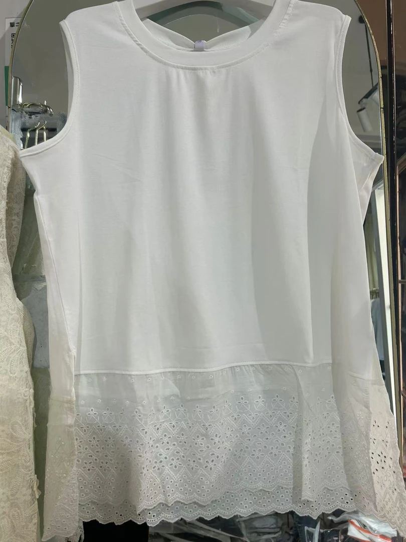 拼接蕾丝边圆领宽松休闲无袖叠穿背心5022