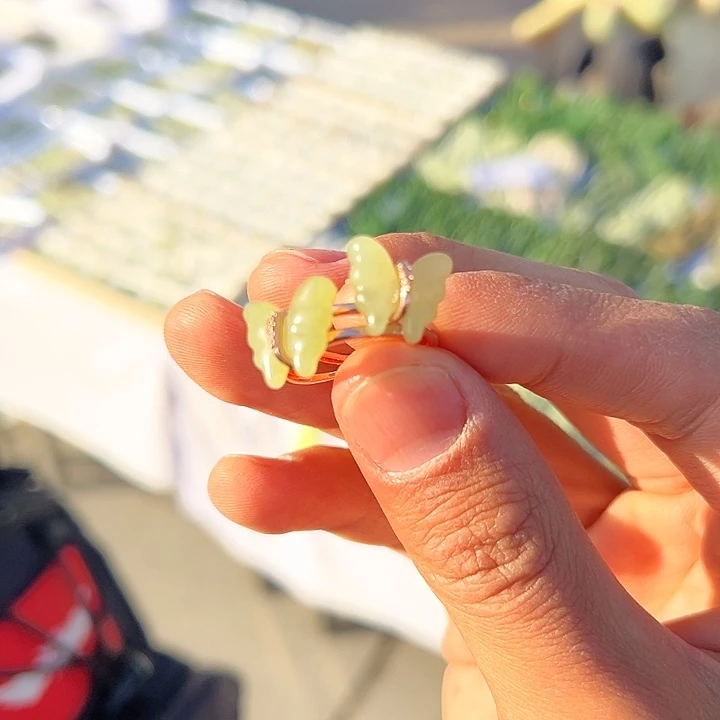 和田玉银S925镶嵌颈饰黄口戒指