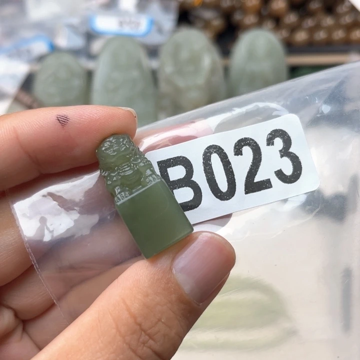 未镶嵌和田玉珠宝奇石