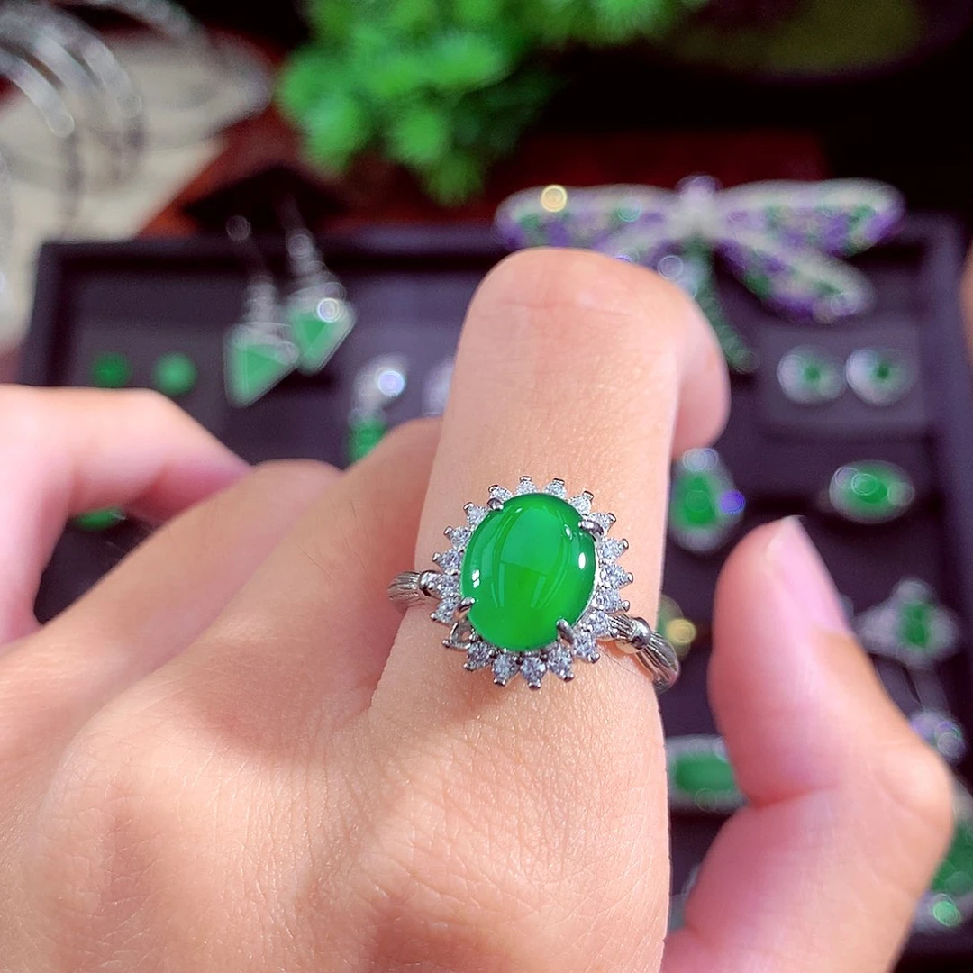 颈饰未镶嵌翡翠?****?天然