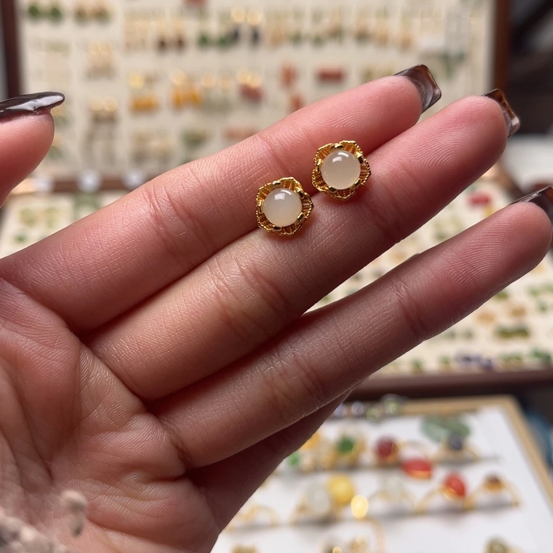 和田玉银S925镀金镶嵌耳坠