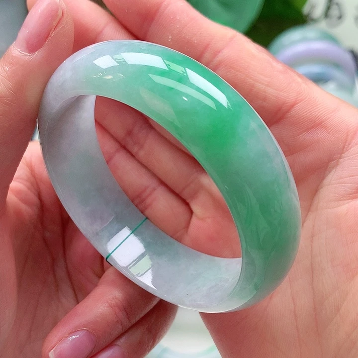 翡翠未镶嵌手镯天然翡翠手镯