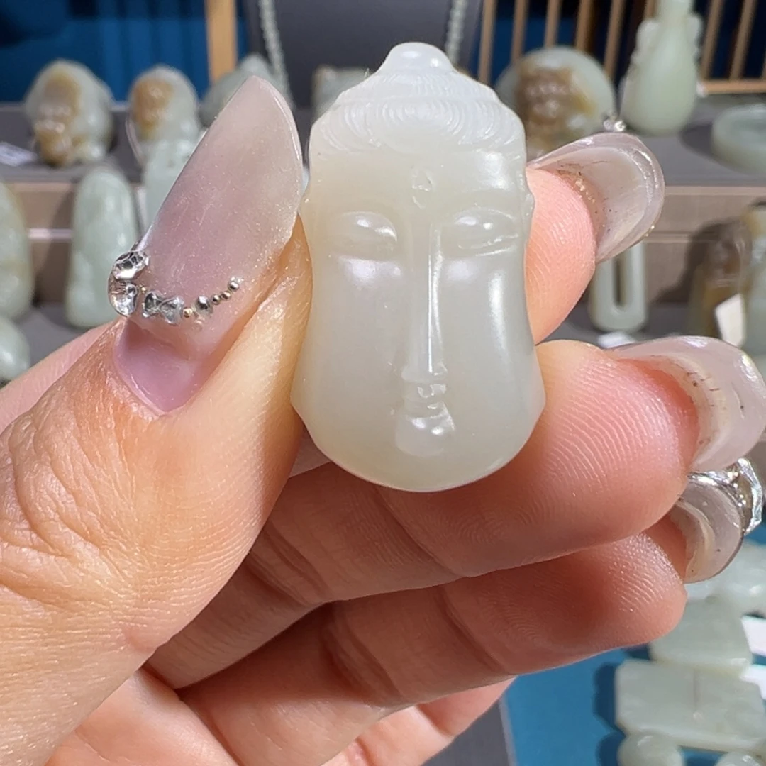 和田玉（糖玉）未镶嵌颈饰