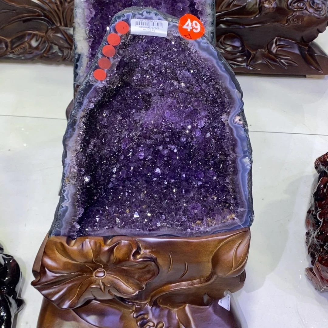 未镶嵌水晶大型摆件（非配饰）