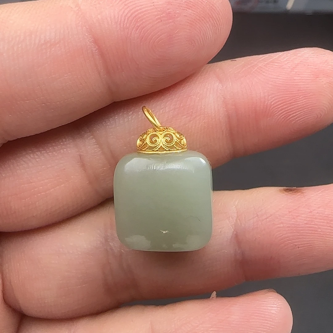 和田玉未镶嵌吊坠(不含链)小方糖挂件