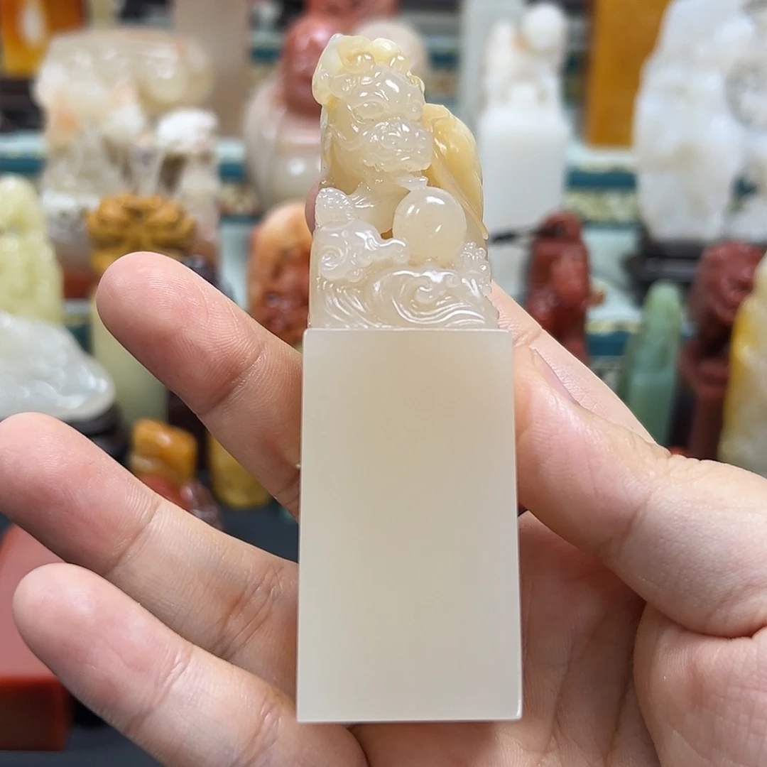 日***辉印石寿山石印章雕刻工艺