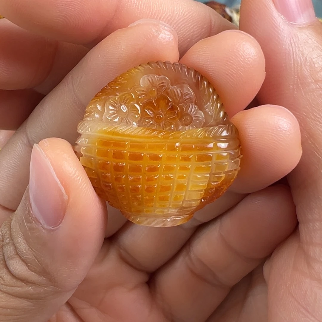 蜜蜡未镶嵌裸石微瑕