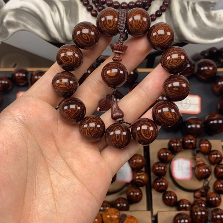 黄花梨/降香黄檀1.8丹凤眼