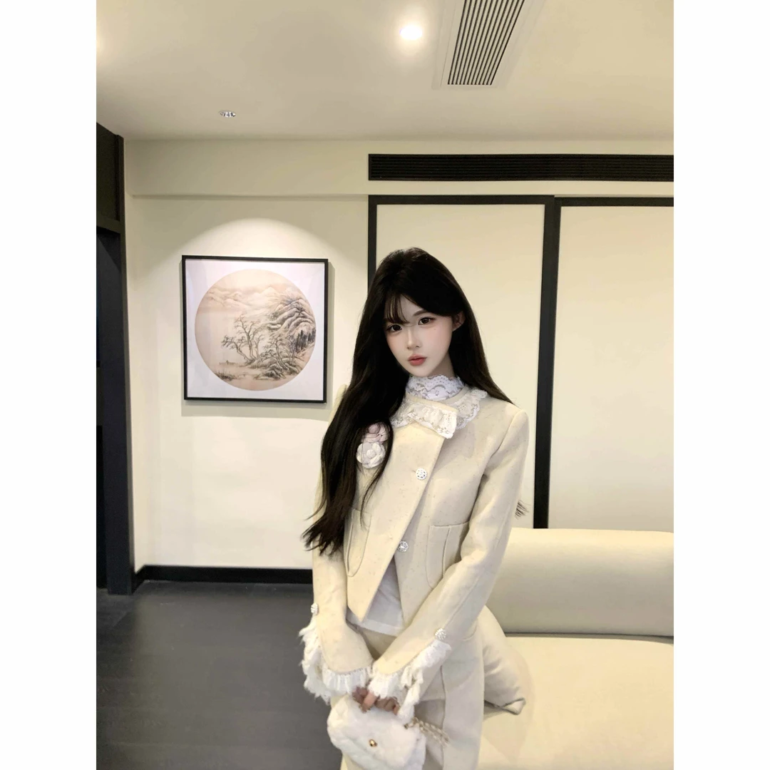 Barb Chill 秋冬新款法式气质花边小香风外套长裤套装