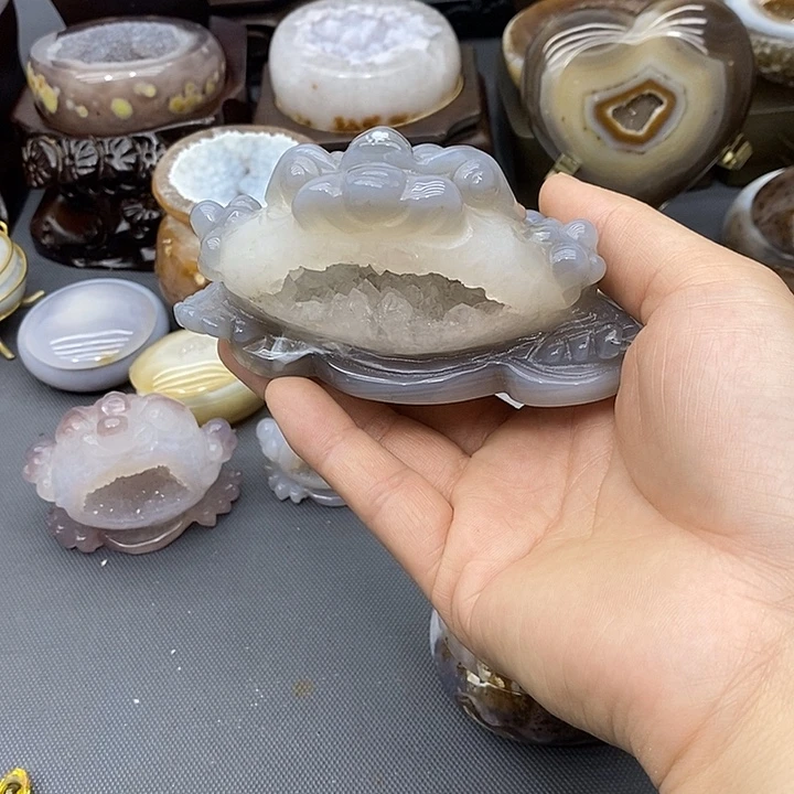 紫晶未镶嵌摆件金蟾