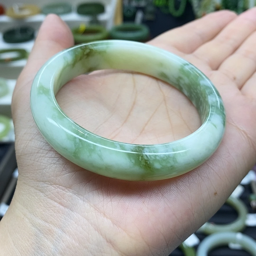 岫玉未镶嵌手镯老油翠