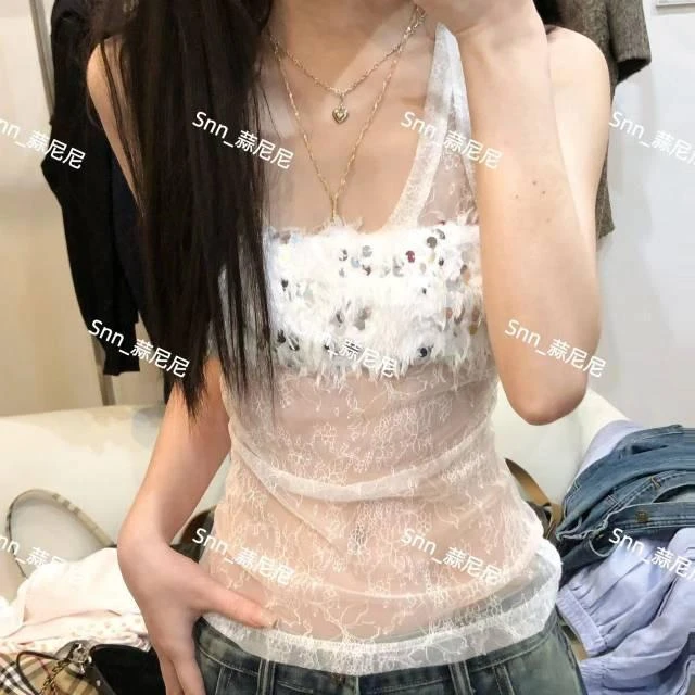 特殊的碰撞&微透蕾丝吊带背心上衣修身显瘦闪闪亮片豹纹内搭8352