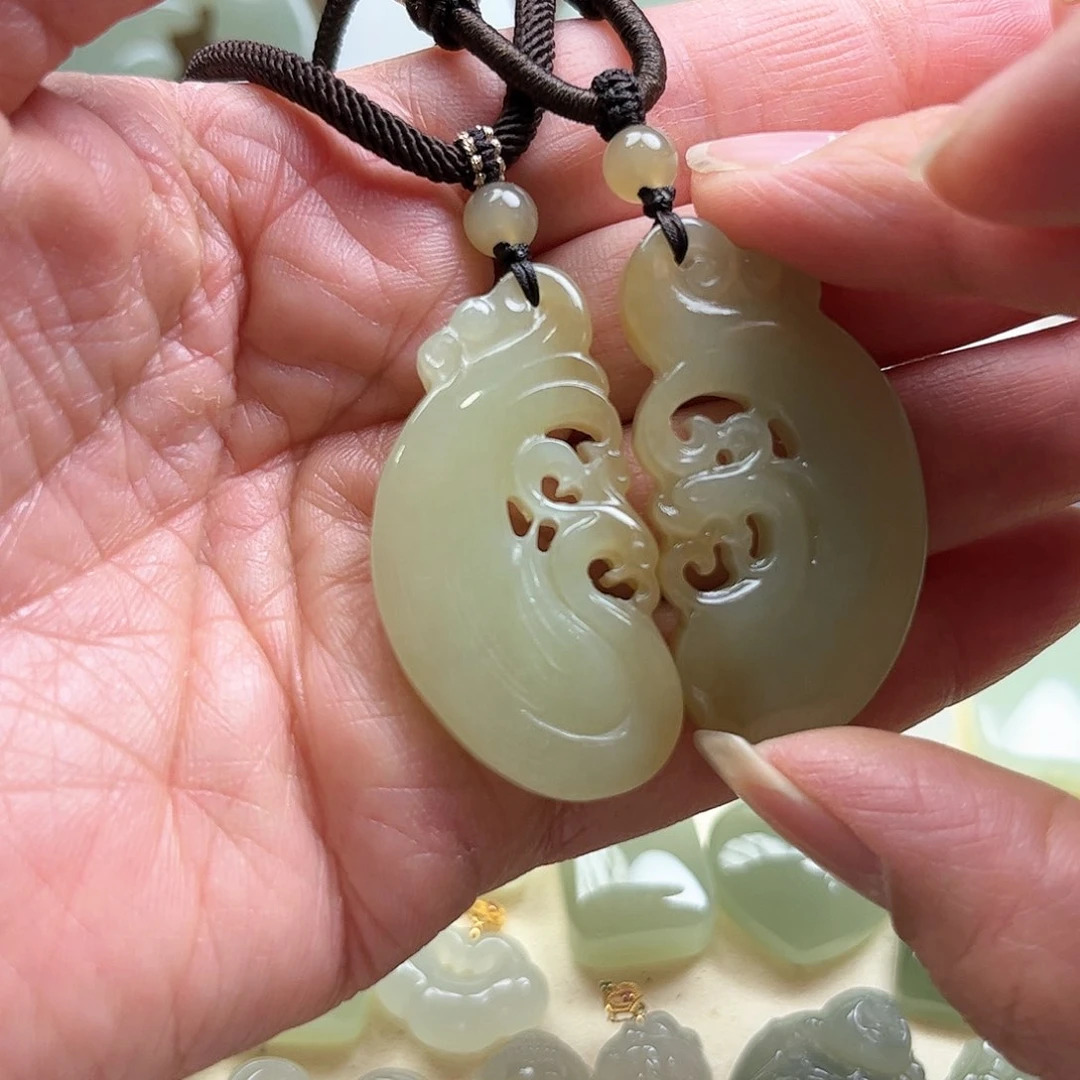 和田玉挂件未镶嵌