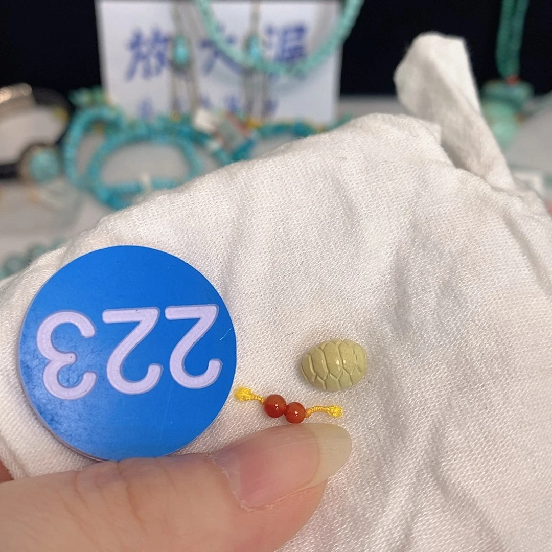 南红玛瑙未镶嵌珠宝奇石