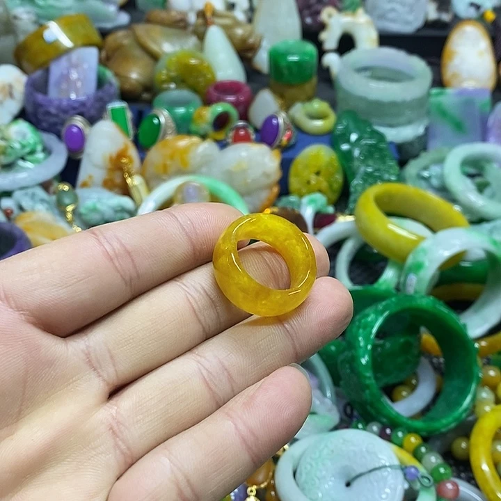 颈饰未镶嵌翡翠翡翠首饰翡翠首饰