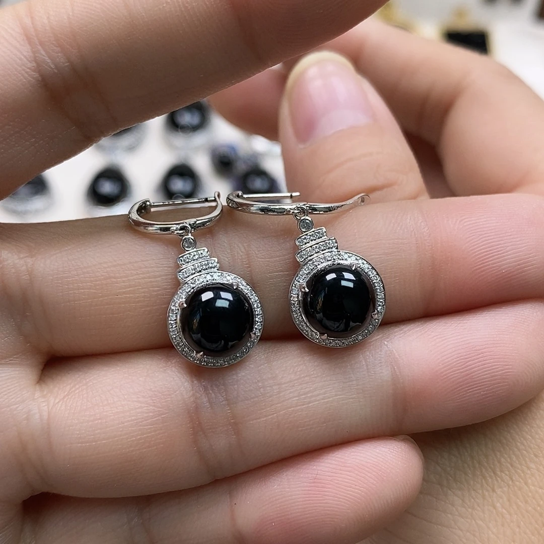 翡翠18K金镶嵌耳饰