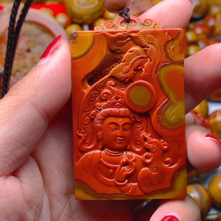 开***心玛瑙/玉髓未镶嵌雕刻观音牌