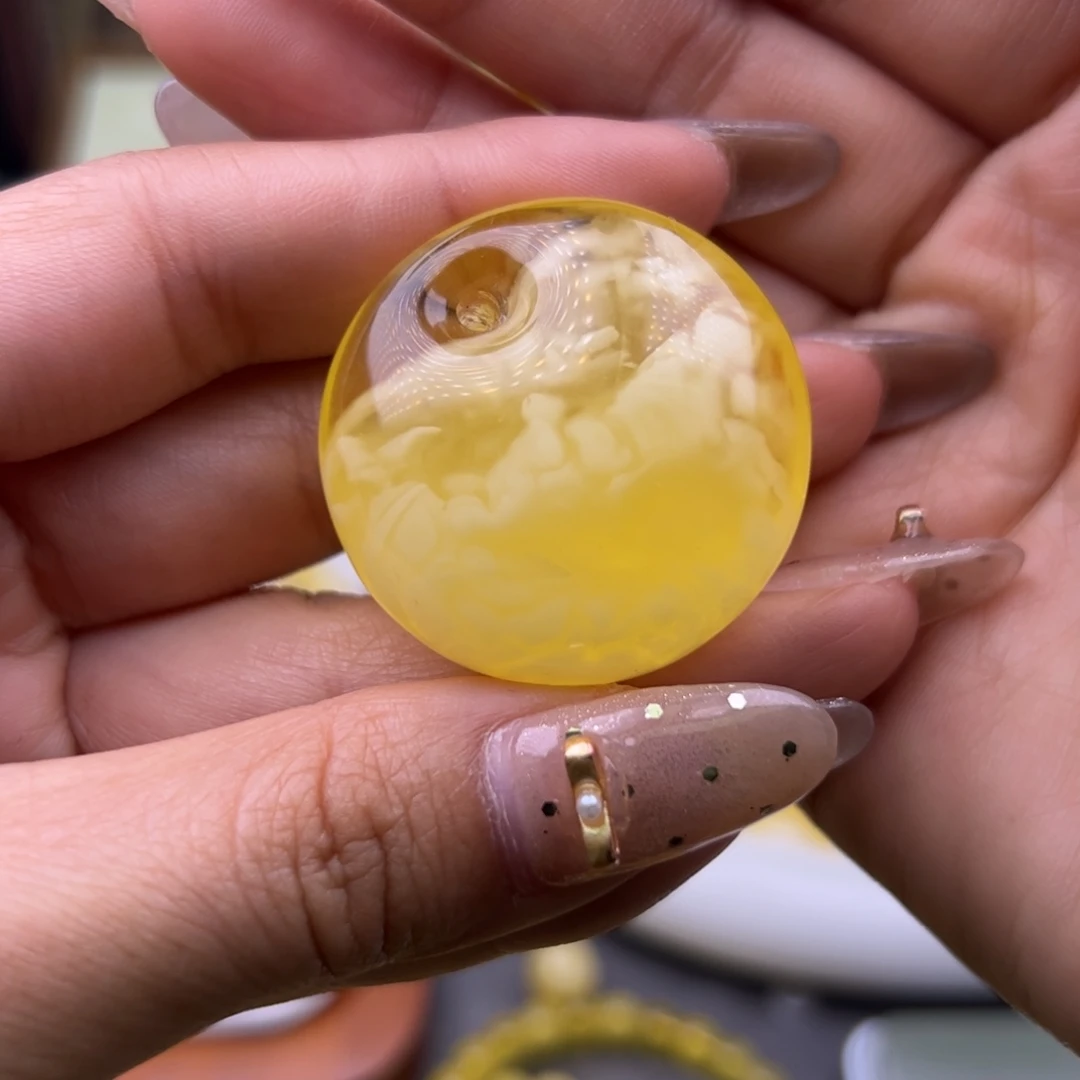 琥珀未镶嵌珠宝奇石