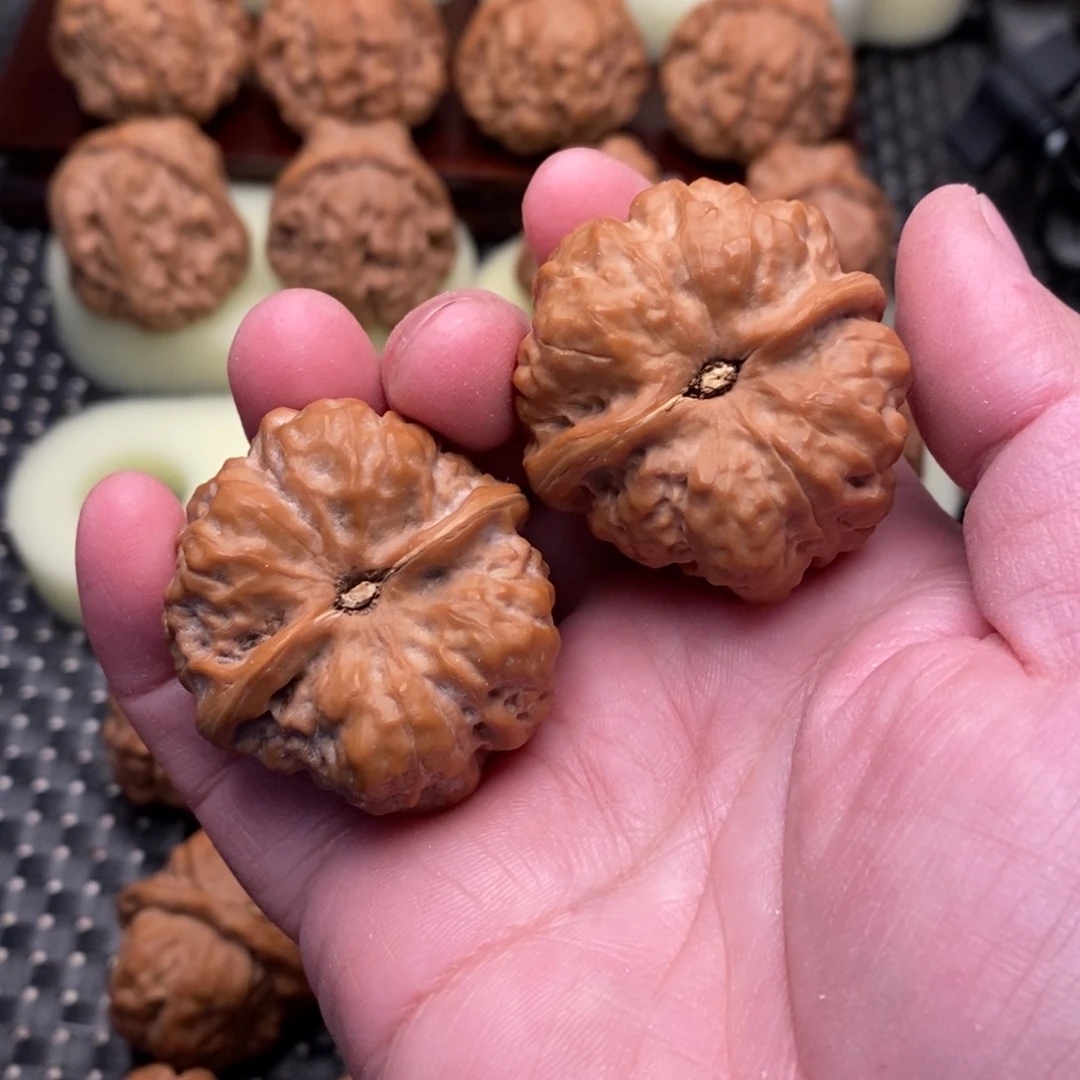 吊坠文玩核桃幻**树蛤蟆头